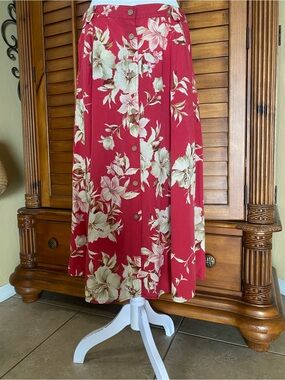Koret Red Midi Skirt with Cream Floral Pattern